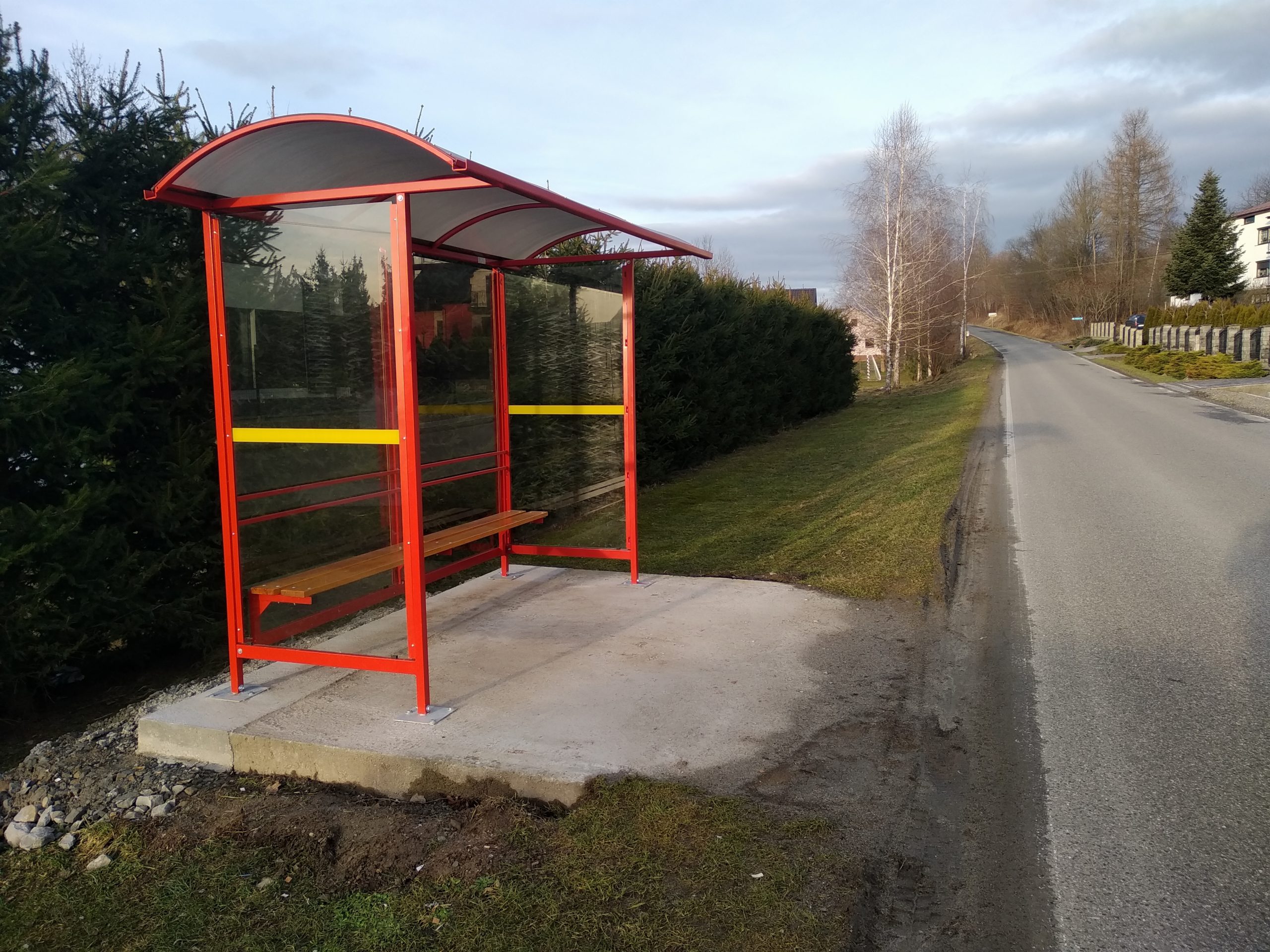 Na autobus pod dachem